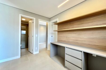 Apartamento para alugar com 68m², 2 quartos e 1 vagaEscritório