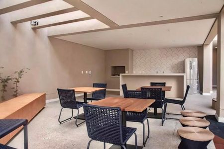 Apartamento para alugar com 68m², 2 quartos e 1 vagaÁrea comum - Churrasqueira