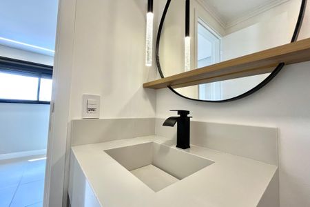 Apartamento para alugar com 68m², 2 quartos e 1 vagaBanheiro Corredor