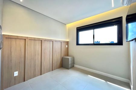 Apartamento para alugar com 68m², 2 quartos e 1 vagaSuite