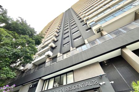 Apartamento para alugar com 68m², 2 quartos e 1 vagaFachada