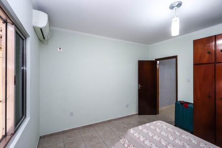 Casa para alugar com 295m², 4 quartos e 2 vagasQuarto 1