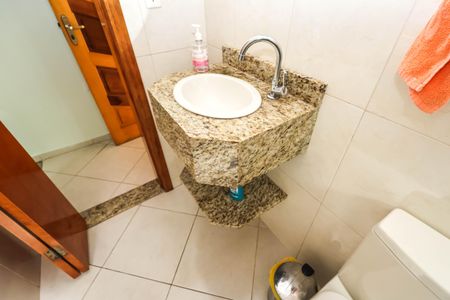 Casa para alugar com 295m², 4 quartos e 2 vagasBanheiro 2