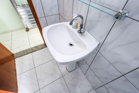 Casa para alugar com 295m², 4 quartos e 2 vagasBanheiro 1