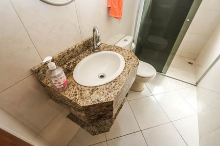 Casa para alugar com 295m², 4 quartos e 2 vagasBanheiro 2