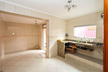 Casa para alugar com 295m², 4 quartos e 2 vagasCozinha