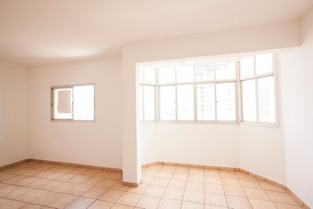 Sala de apartamento para alugar com 3 quartos, 100m² em Tabajaras, Uberlândia