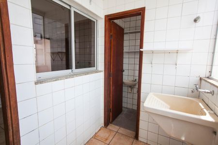 Apartamento para alugar com 100m², 3 quartos e 1 vagaÁrea de Serviço