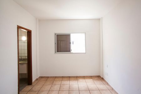 Apartamento para alugar com 100m², 3 quartos e 1 vagaSuite