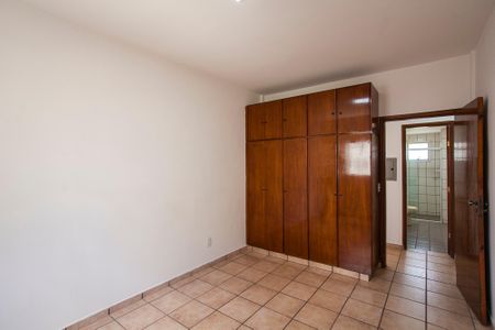 Apartamento para alugar com 100m², 3 quartos e 1 vagaSuite