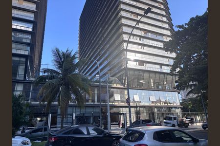Apartamento à venda com 98m², 3 quartos e 1 vagaFachada