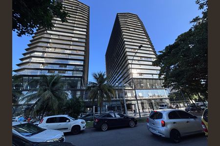 Apartamento à venda com 98m², 3 quartos e 1 vagaFachada