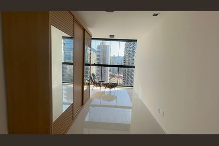 Apartamento à venda com 98m², 3 quartos e 1 vagaQuarto 2