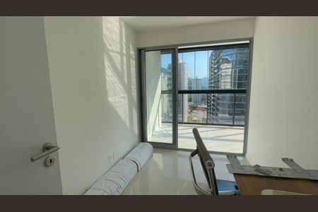 Apartamento à venda com 98m², 3 quartos e 1 vagaQuarto 1