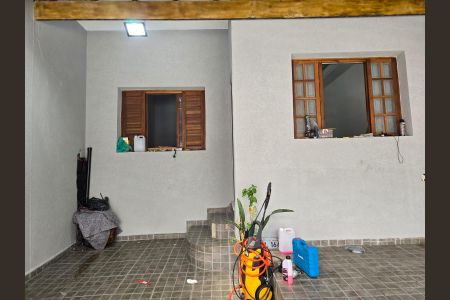 Casa à venda com 134m², 3 quartos e 2 vagasGaragem