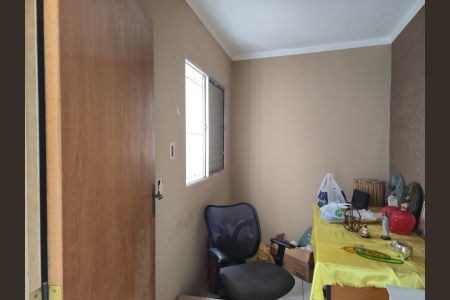 Casa à venda com 134m², 3 quartos e 2 vagasEscritório