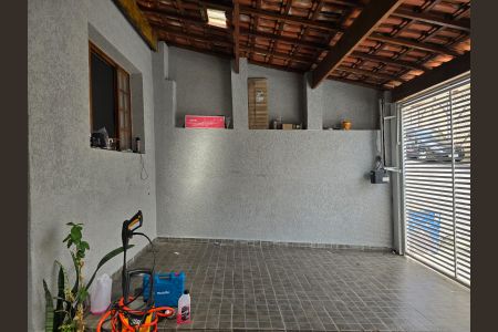 Casa à venda com 134m², 3 quartos e 2 vagasGaragem