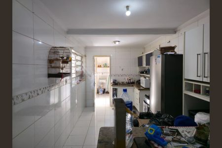 Casa à venda com 134m², 3 quartos e 2 vagasCozinha 