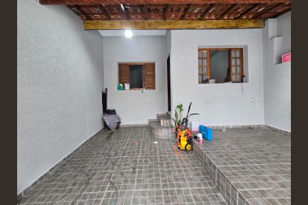 Casa à venda com 134m², 3 quartos e 2 vagasGaragem