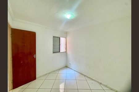 Quarto 2 de apartamento para alugar com 2 quartos, 55m² em Jardim Sao Luiz, Guarulhos