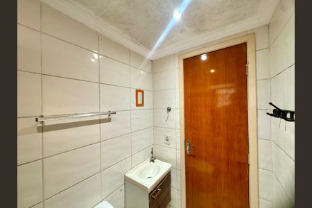 Apartamento para alugar com 55m², 2 quartos e 1 vaga Apartamento para alugar com 55m², 2 quartos e 1 vagaBanheiro