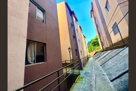 Apartamento para alugar com 55m², 2 quartos e 1 vaga Apartamento para alugar com 55m², 2 quartos e 1 vagaPlaca instalada na fachada do imóvel