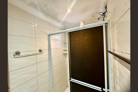 Apartamento para alugar com 55m², 2 quartos e 1 vaga Apartamento para alugar com 55m², 2 quartos e 1 vagaBanheiro