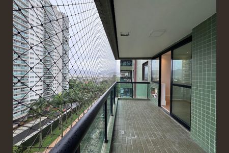 Varanda de apartamento para alugar com 3 quartos, 101m² em Barra da Tijuca, Rio de Janeiro