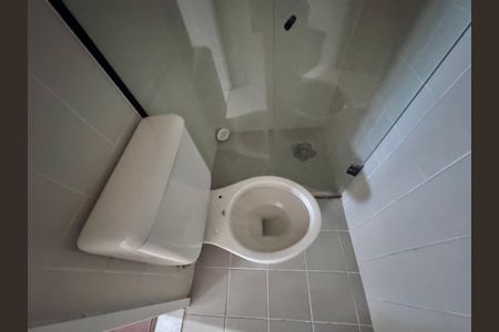 Apartamento para alugar com 101m², 3 quartos e 2 vagas Apartamento para alugar com 101m², 3 quartos e 2 vagasCozinha e Área de Serviço - Banheiro