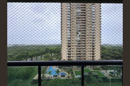 Apartamento para alugar com 101m², 3 quartos e 2 vagas Apartamento para alugar com 101m², 3 quartos e 2 vagasSuíte - Varanda