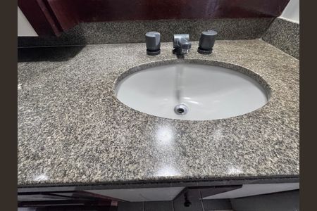 Apartamento para alugar com 101m², 3 quartos e 2 vagas Apartamento para alugar com 101m², 3 quartos e 2 vagasSuíte - Banheiro