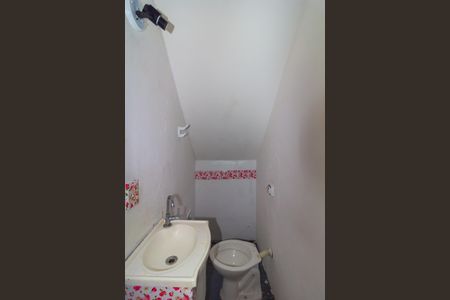 Casa à venda com 68m², 2 quartos e sem vagaLavabo