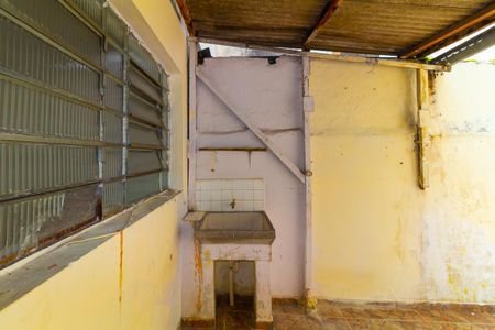 Casa à venda com 68m², 2 quartos e sem vagaÁrea de Serviço