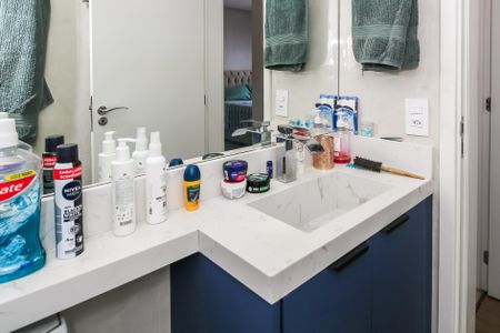 Apartamento à venda com 69m², 2 quartos e 1 vagaBanheiro da Suíte