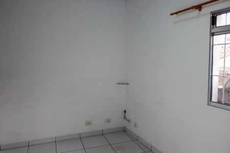 Casa para alugar com 115m², 2 quartos e 6 vagassala