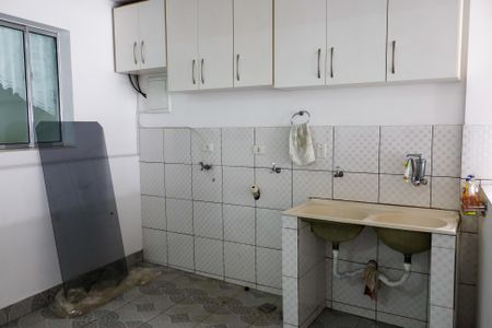 Casa para alugar com 115m², 2 quartos e 6 vagasLavanderia