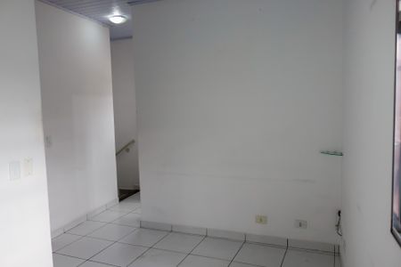 sala de casa para alugar com 2 quartos, 115m² em Vila Yolanda, Osasco