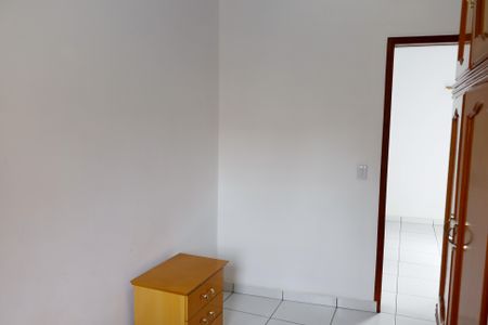 Casa para alugar com 115m², 2 quartos e 6 vagasQuarto 2