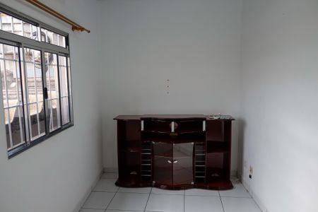 sala de casa para alugar com 2 quartos, 115m² em Vila Yolanda, Osasco