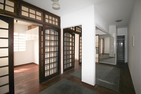 Sala de apartamento para alugar com 2 quartos, 52m² em Vila Nova Conceição, São Paulo