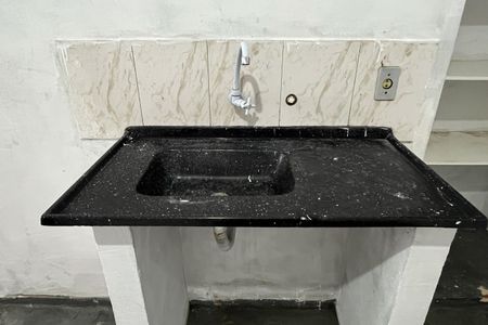 Studio de casa para alugar com 1 quarto, 115m² em Estuário, Santos