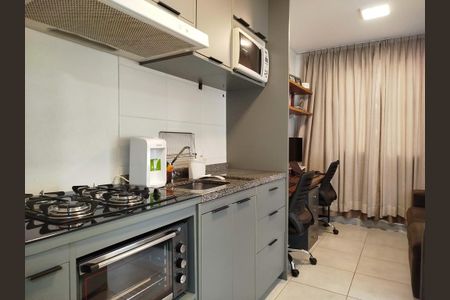 Sala com cozinha  de apartamento à venda com 1 quarto, 25m² em Tatuapé, São Paulo