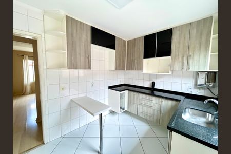 Casa de condomínio para alugar com 70m², 2 quartos e 1 vagaCozinha