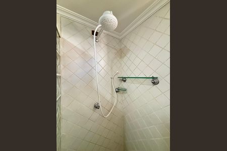 Apartamento para alugar com 130m², 3 quartos e 1 vaga Apartamento para alugar com 130m², 3 quartos e 1 vagaBanheiro social