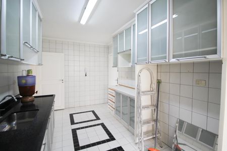 Apartamento para alugar com 130m², 2 quartos e 1 vagaCozinha