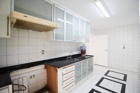 Apartamento para alugar com 130m², 2 quartos e 1 vagaCozinha