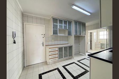 Apartamento para alugar com 130m², 3 quartos e 1 vaga Apartamento para alugar com 130m², 3 quartos e 1 vagaCozinha