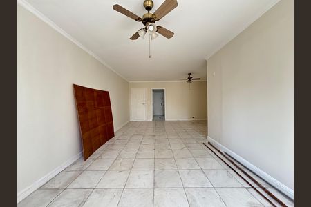 Apartamento para alugar com 130m², 3 quartos e 1 vaga Apartamento para alugar com 130m², 3 quartos e 1 vagaSala