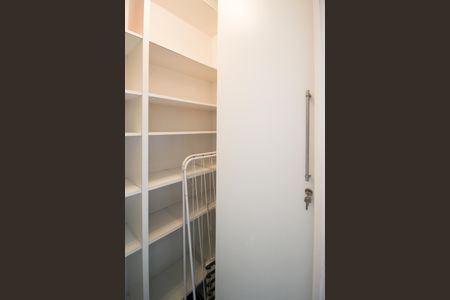 Apartamento para alugar com 130m², 2 quartos e 1 vagaDespensa