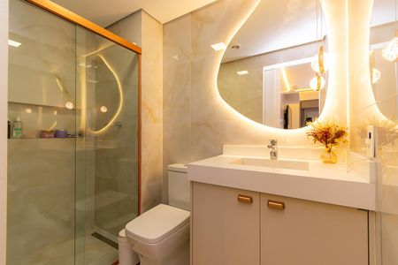 Apartamento à venda com 86m², 2 quartos e 1 vaga Apartamento à venda com 86m², 2 quartos e 1 vagaBanheiro da Suíte